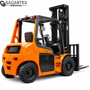 SUJA GLOBAL 3 Ton Diesel Forklift Truck CPC30K2 loading heavy pallets in industrial warehouse area